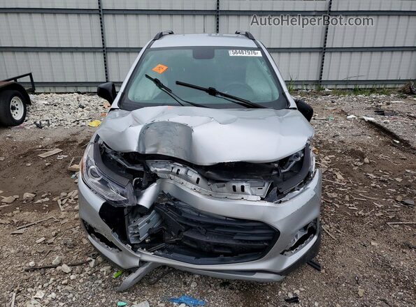 KL7CJPSB9MB354737 2021 CHEVROLET TRAX Silver Դիմացի տեսք