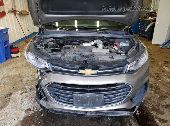 KL7CJPSM0NB510621 2022 CHEVROLET TRAX Brown Engine compartment view