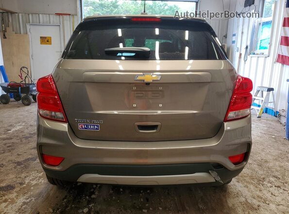 KL7CJPSM0NB510621 2022 CHEVROLET TRAX Brown Rear view