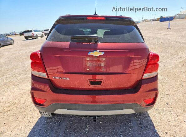 KL7CJPSM2MB373101 2021 CHEVROLET TRAX Burgundy უკანა ხედი
