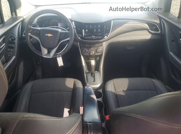 KL7CJPSM2NB547329 2022 CHEVROLET TRAX Gray Dashboard view
