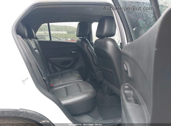 KL7CJPSM4NB524389 2022 CHEVROLET TRAX White VIN კოდის სტიკერის ხედი