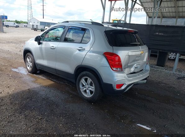 KL7CJPSM4NB560941 2022 CHEVROLET TRAX Silver Trasero izquierdo