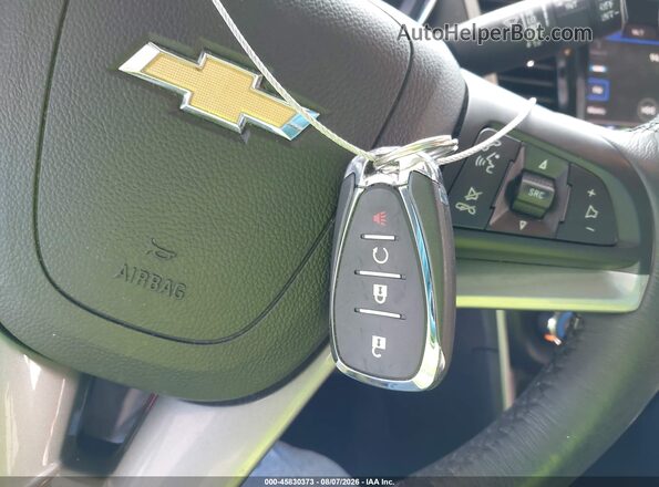 KL7CJPSM4NB560941 2022 CHEVROLET TRAX Silver Vista del salpicadero