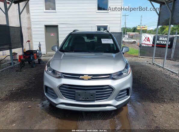 KL7CJPSM4NB560941 2022 CHEVROLET TRAX Silver Vista del cuadro de instrumentos