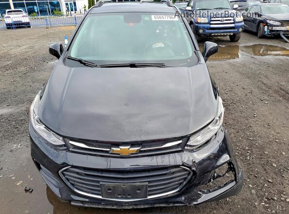 KL7CJPSM4NB565024 2022 CHEVROLET TRAX Черный Вид спереди