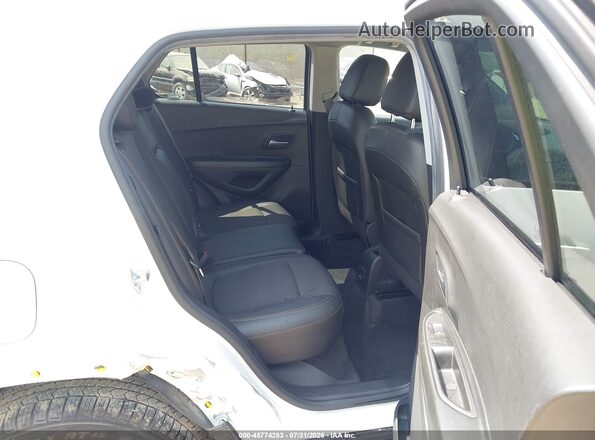 KL7CJPSM6NB551609 2022 CHEVROLET TRAX Белый Вид наклейки с VIN-кодом