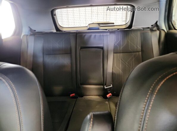 KL7CJPSM7NB556625 2022 CHEVROLET TRAX Tan უკანა სავარძლების ხედი