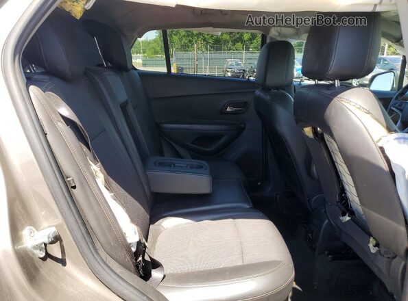 KL7CJPSMXMB360869 2021 CHEVROLET TRAX Brown უკანა სალონის ხედი