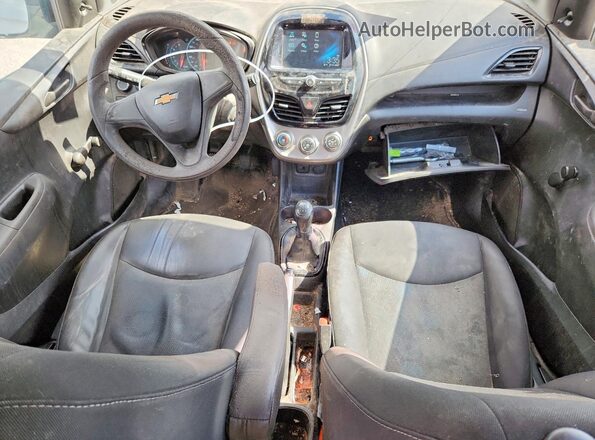 KL8CA6SAXHC732643 2017 CHEVROLET SPARK Silver Vista del salpicadero