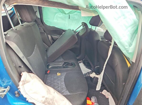 KL8CB6SA0LC411409 2020 CHEVROLET SPARK Teal Вид задніх сидінь