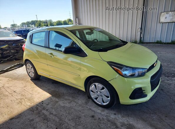 KL8CB6SA1HC761333 2017 CHEVROLET SPARK Yellow Front interior view