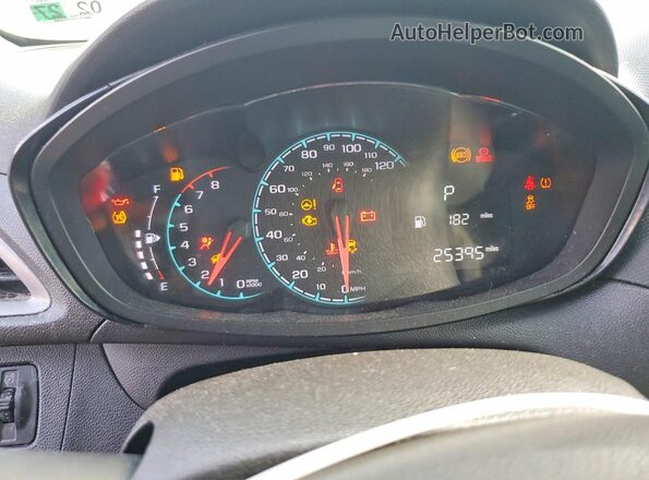 KL8CB6SA1MC227825 2021 CHEVROLET SPARK White Widok zestawu wskaźników