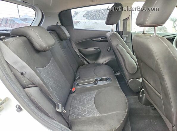 KL8CB6SA1MC707668 2021 CHEVROLET SPARK Белый Вид задних сидений