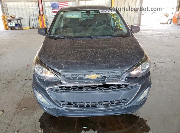 KL8CB6SA1MC711039 2021 CHEVROLET SPARK Серый Вид спереди