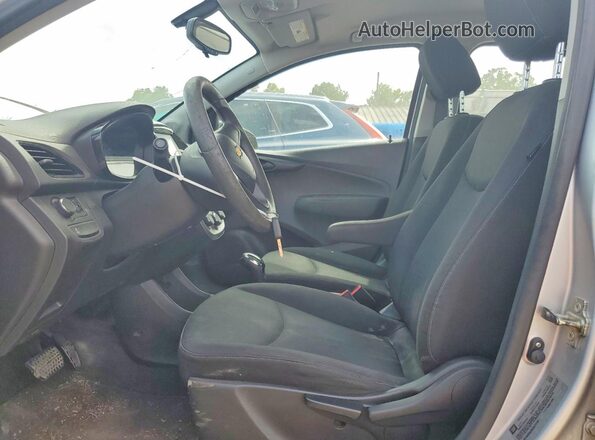 KL8CB6SA2GC571197 2016 CHEVROLET SPARK Silver Widok wnętrza z przodu