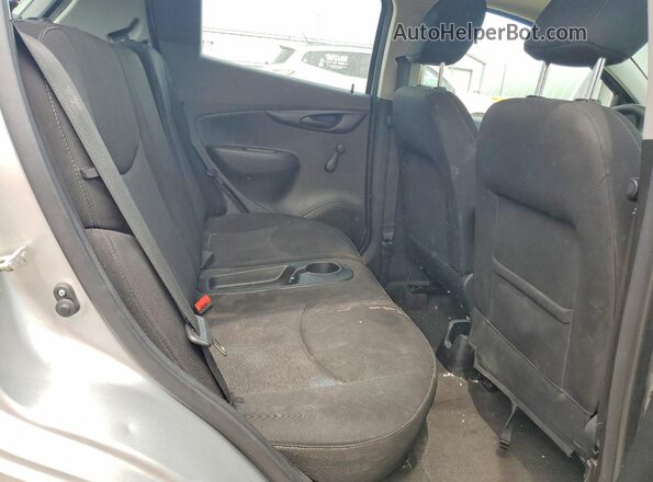 KL8CB6SA2GC571197 2016 CHEVROLET SPARK Silver Widok tylnych siedzeń