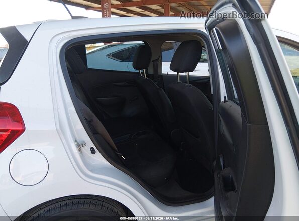 KL8CB6SA2HC701173 2017 CHEVROLET SPARK White Вид наклейки з VIN-кодом