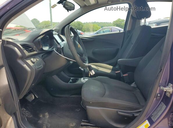 KL8CB6SA3HC823041 2017 CHEVROLET SPARK Фиолетовый Вид салона спереди