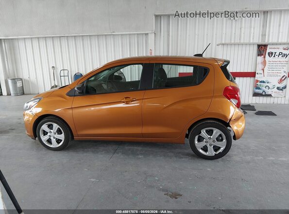 KL8CB6SA4KC782037 2019 CHEVROLET SPARK Orange Vista interior de 360 grados