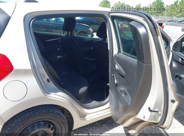 KL8CB6SA5GC563286 2016 CHEVROLET SPARK Cream VIN კოდის სტიკერის ხედი