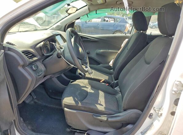 KL8CB6SA5HC828659 2017 CHEVROLET SPARK White წინა სალონის ხედი