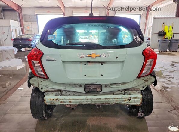 KL8CB6SA5JC480786 2018 CHEVROLET SPARK Green Rear view