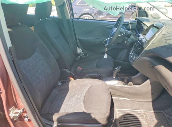KL8CB6SA5KC731663 2019 CHEVROLET SPARK Maroon Front interior view