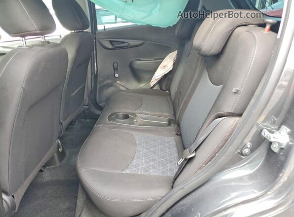 KL8CB6SA5NC026608 2022 CHEVROLET SPARK Gray Vista interior trasera
