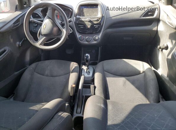KL8CB6SA6LC454877 2020 CHEVROLET SPARK Красный Вид панели приборов