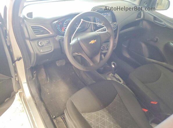KL8CB6SA7KC719675 2019 CHEVROLET SPARK Silver Вид панелі приладів