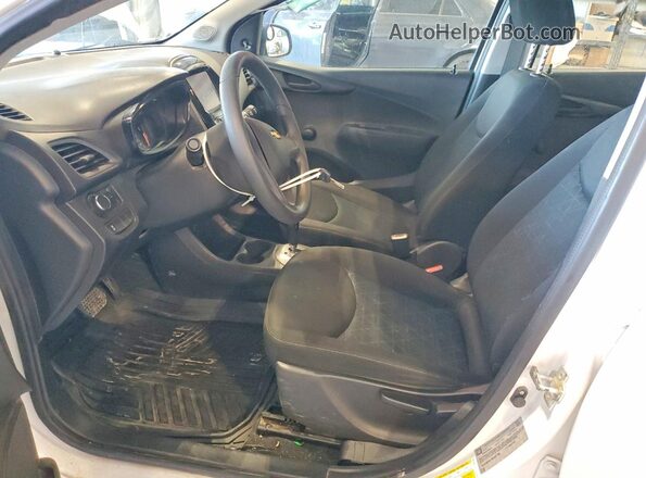 KL8CB6SA7MC227196 2021 CHEVROLET SPARK White Widok wnętrza z przodu