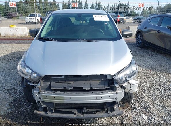 KL8CB6SA8HC759899 2017 CHEVROLET SPARK Серебряный Вид спереди
