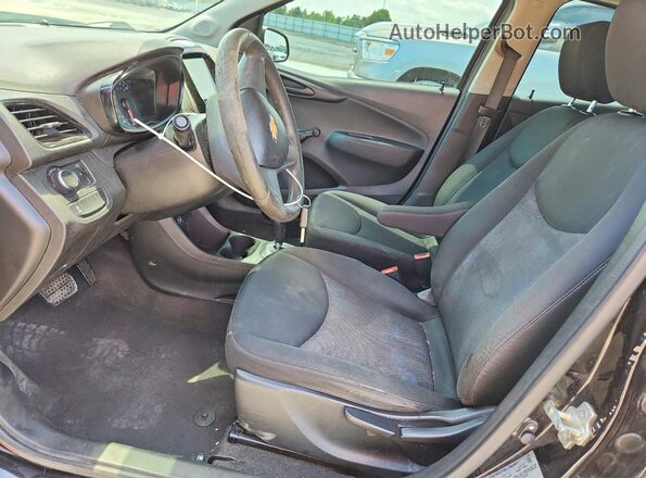KL8CB6SA8HC764410 2017 CHEVROLET SPARK Черный Вид салона спереди