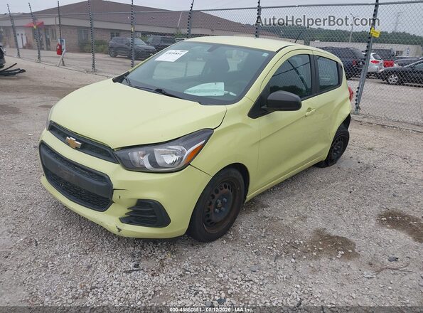 KL8CB6SA9HC817874 2017 CHEVROLET SPARK Yellow Առջևի ձախ երեք քառորդ տեսարան