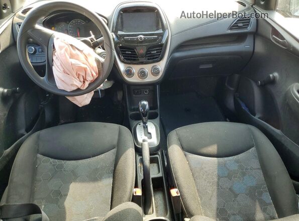 KL8CB6SAXJC431776 2018 CHEVROLET SPARK Silver Вид панелі приладів