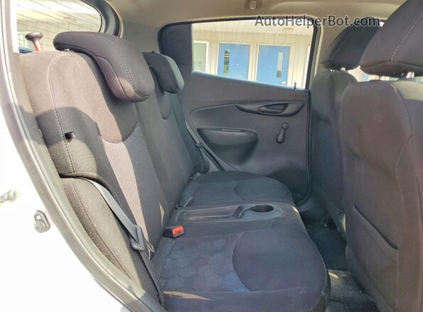 KL8CB6SAXJC431776 2018 CHEVROLET SPARK Silver Вид задніх сидінь