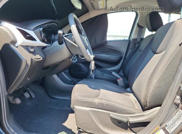 KL8CC6SA2HC782270 2017 CHEVROLET SPARK Gray Սալոնի դիմացի տեսք