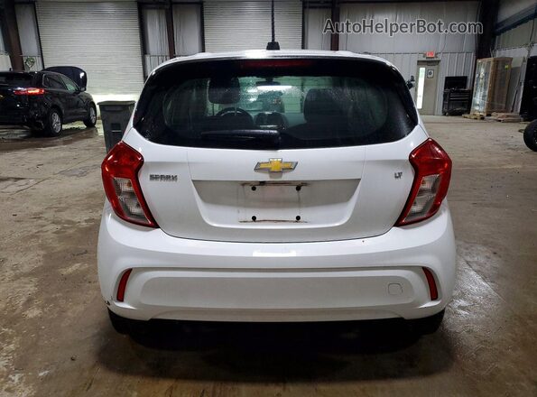 KL8CD6SA0KC753368 2019 CHEVROLET SPARK White Вид ззаду