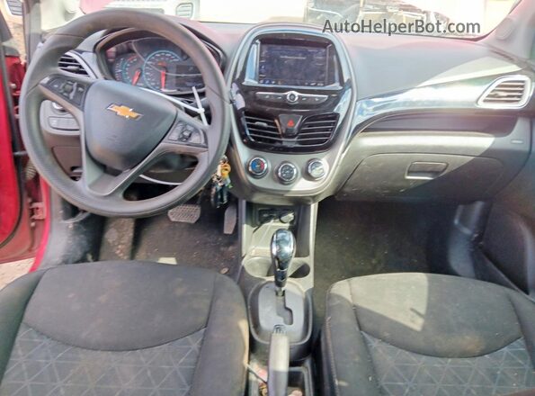 KL8CD6SA0LC459972 2020 CHEVROLET SPARK Red Vista del salpicadero
