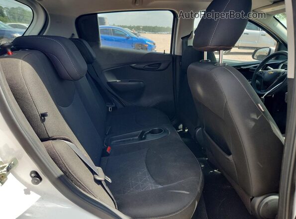KL8CD6SA2LC444342 2020 CHEVROLET SPARK White Вид задніх сидінь