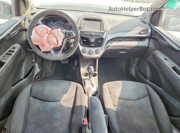 KL8CD6SA3HC749128 2017 CHEVROLET SPARK Черный Вид панели приборов