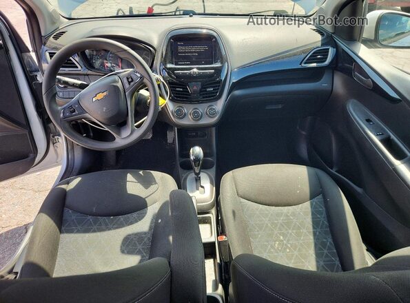 KL8CD6SA3LC443555 2020 CHEVROLET SPARK Silver Вид панелі приладів