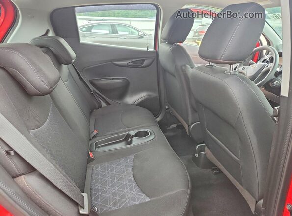 KL8CD6SA3MC748023 2021 CHEVROLET SPARK Красный Вид задних сидений