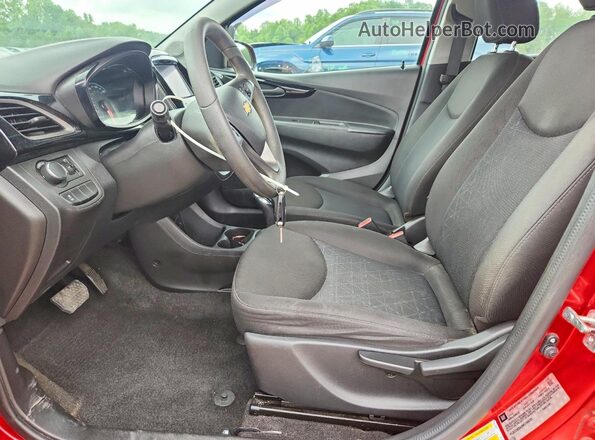 KL8CD6SA3MC748023 2021 CHEVROLET SPARK Красный Вид салона спереди