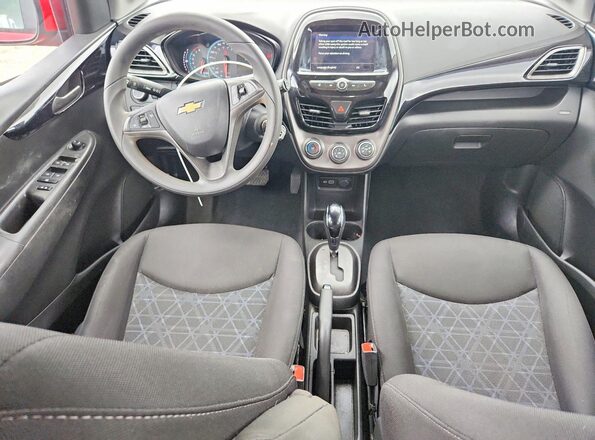 KL8CD6SA3MC748023 2021 CHEVROLET SPARK Красный Вид панели приборов