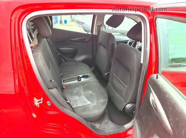 KL8CD6SA4GC605585 2016 CHEVROLET SPARK Red Rear interior view