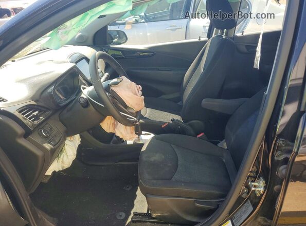 KL8CD6SA5HC765797 2017 CHEVROLET SPARK Black Widok wnętrza z przodu