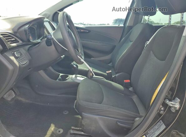 KL8CD6SA5NC035500 2022 CHEVROLET SPARK Black Widok wnętrza z przodu