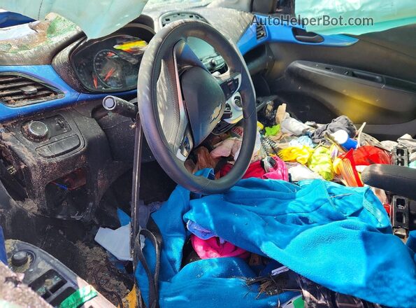 KL8CD6SA6HC839549 2017 CHEVROLET SPARK Blue Вид панелі приладів